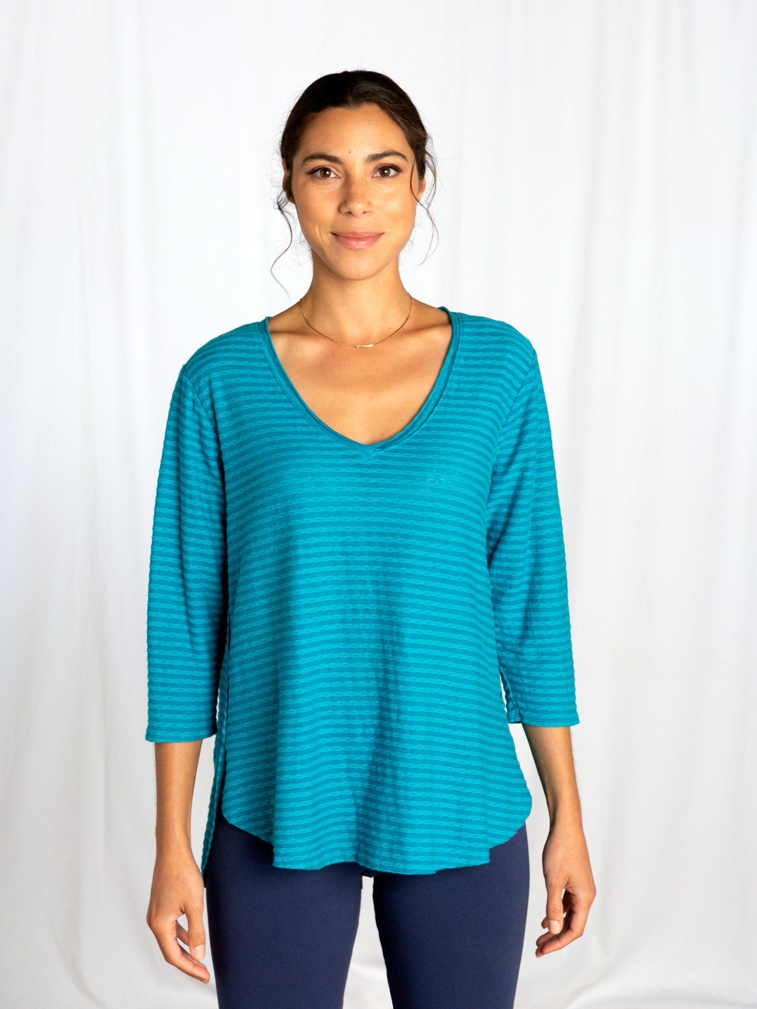 3/4 Slv V-Neck Top – Cut Loose