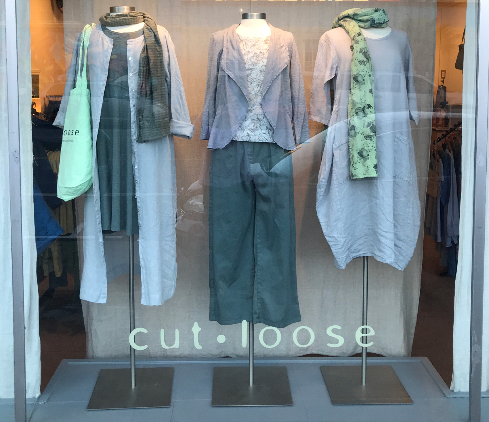 SF Factory Outlet – Cut Loose