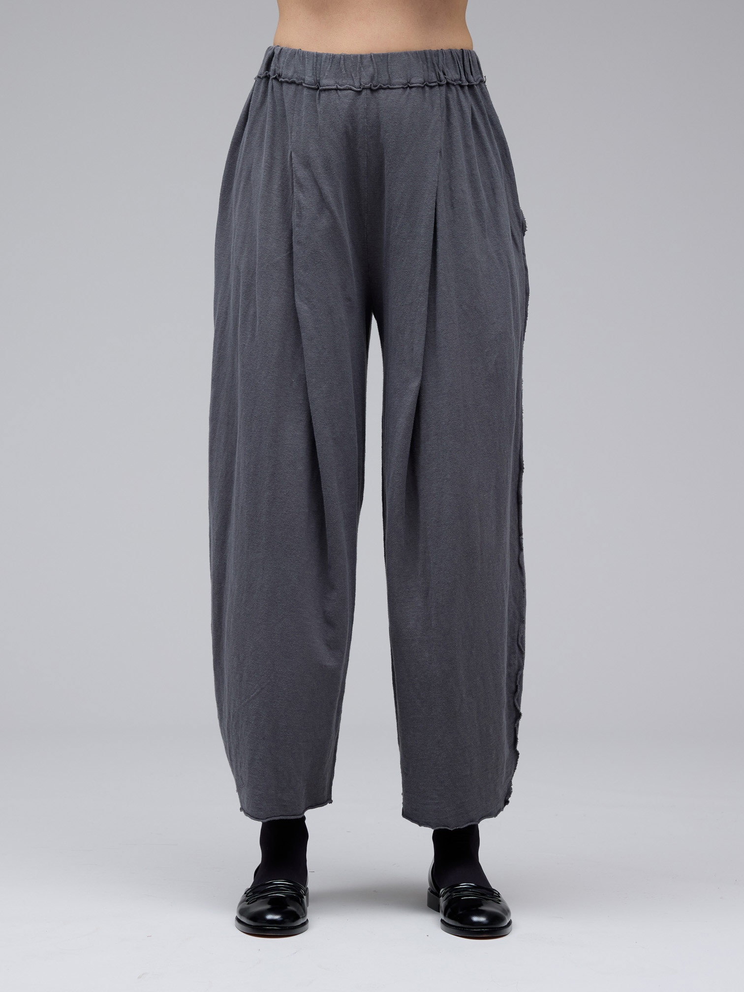 Pleat Pant