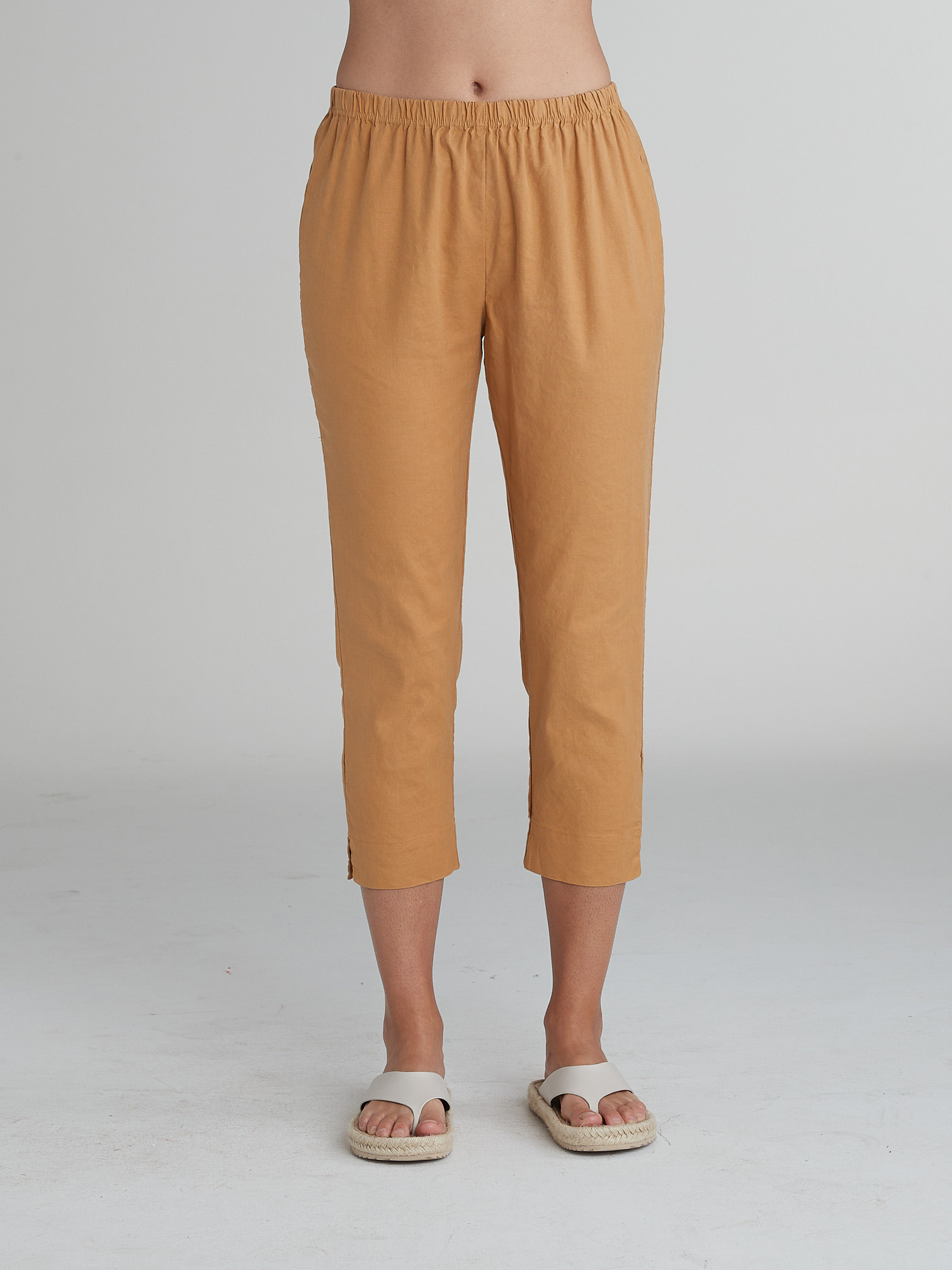 Taper Crop Pant