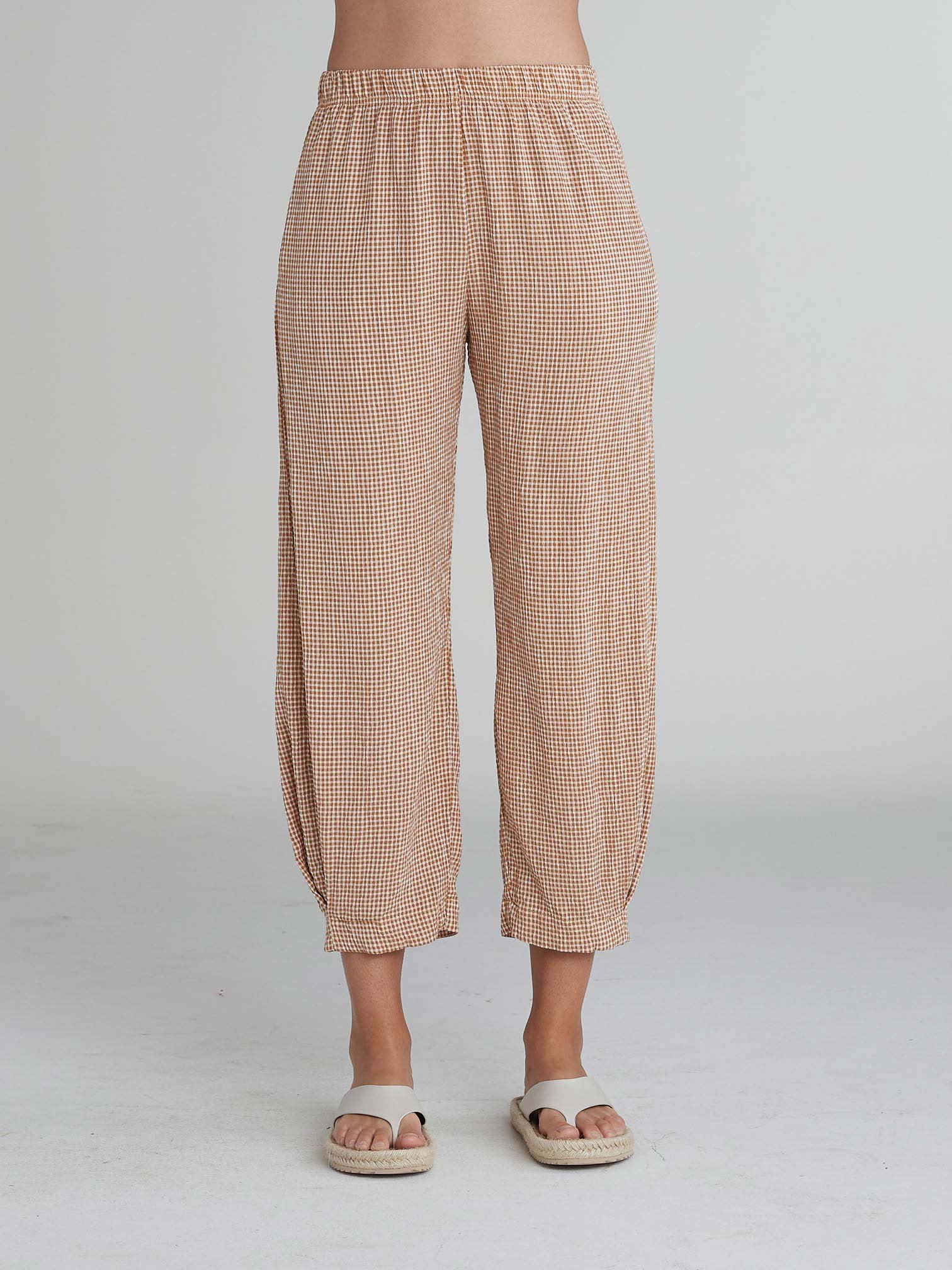 Side Pleat Lantern Pant